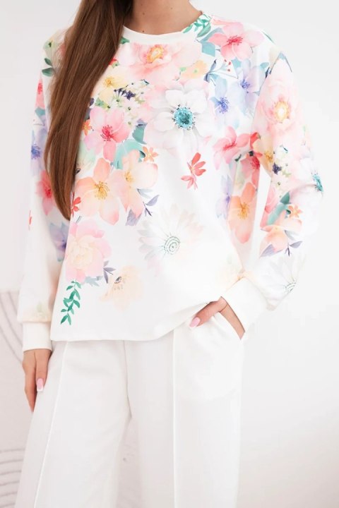 Komplet damski masełkowy wiskozowy w kwiaty z szeroką nogawką biały