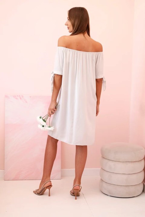 Sukienka damska z wiskozy z wiązaniem na rękawach beżowa