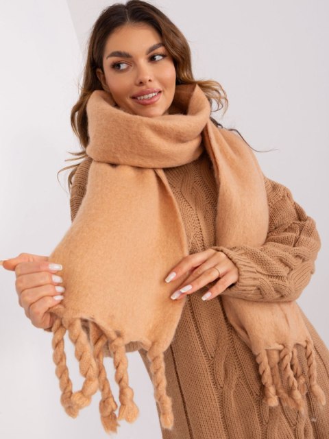 Szalik AT-SZ-2313502.76P camelowy