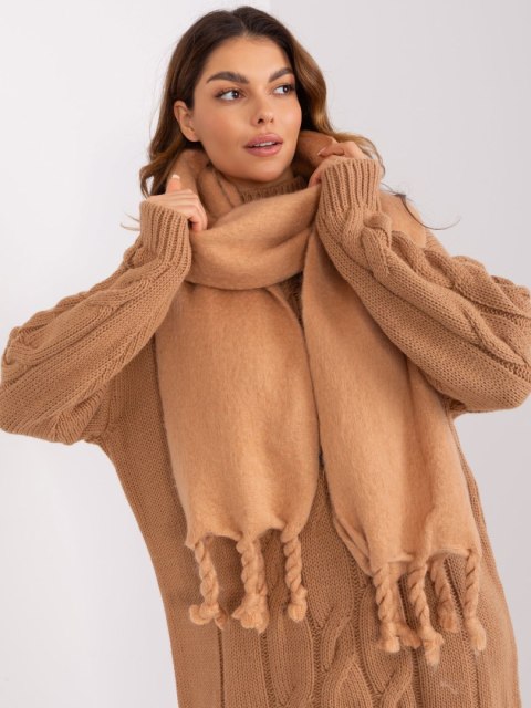 Szalik AT-SZ-2313502.76P camelowy