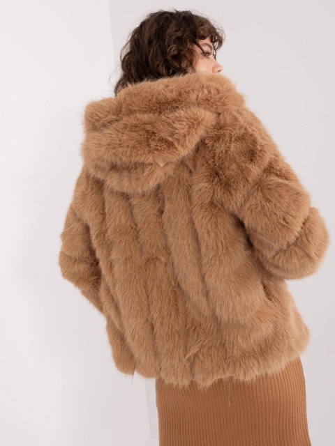 Kurtka AT-KR-2386.00P camelowy 2XL/3XL