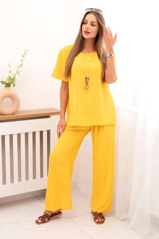 Komplet damska z luźną bluzką i szerokimi spodniami żółty