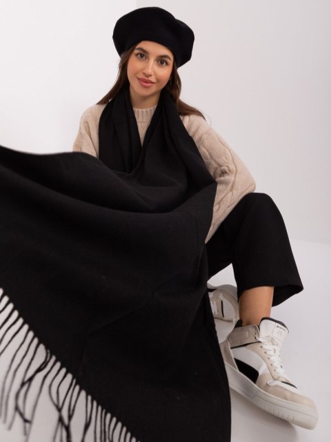 Szalik AT-SZ-23185.90P czarny