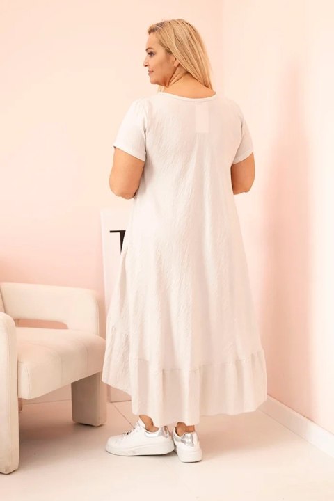 Sukienka damska plus size z krótkim rękawem i falbaną z lekkiej wiskozy beżowa