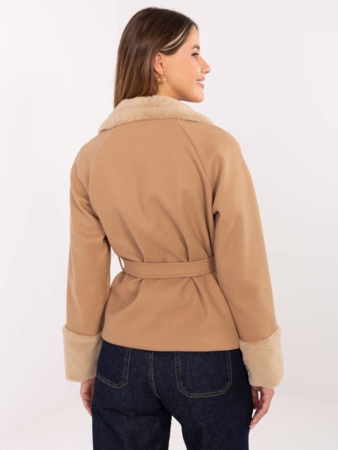 Kurtka IT-KR-4608.05P camelowy
