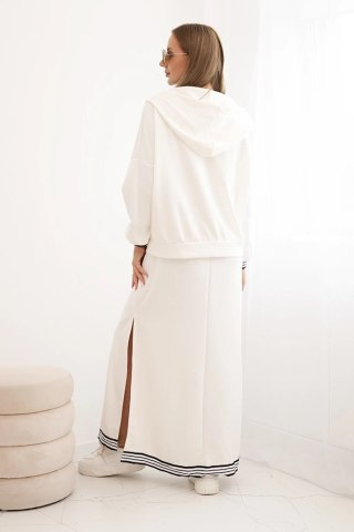 Komplet damska z wiskozą z rozpinaną bluzą i długą sukienką ecru