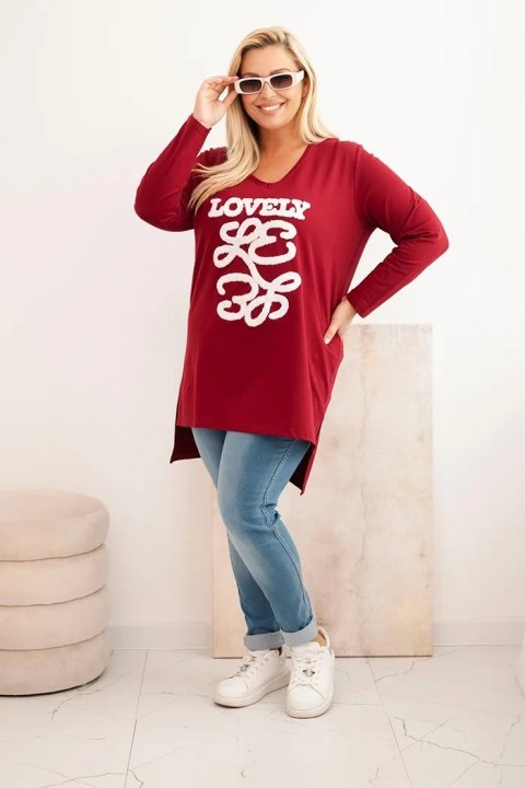 Bluzka damska Plus Size bawełniana z napisem i dekoltem V bordowa