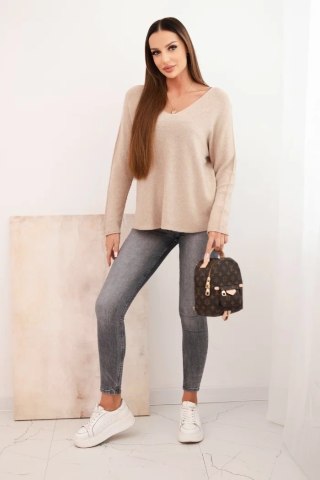 Sweter damska z wiskozą z dekoltem w serek ciemno beżowy
