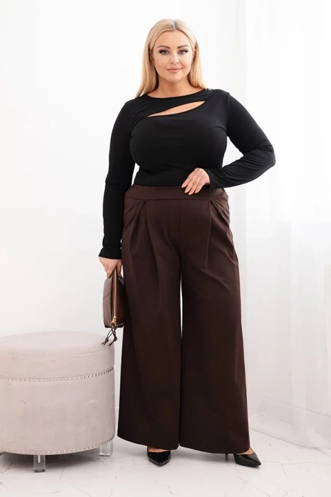 Spodnie damskie Plus Size z szerokimi nogawkami i plisowaniem brązowe