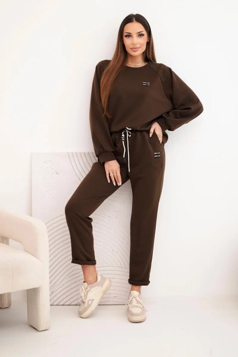 Komplet damski masełkowy z wiskozy z bluzą i spodniami brązowy