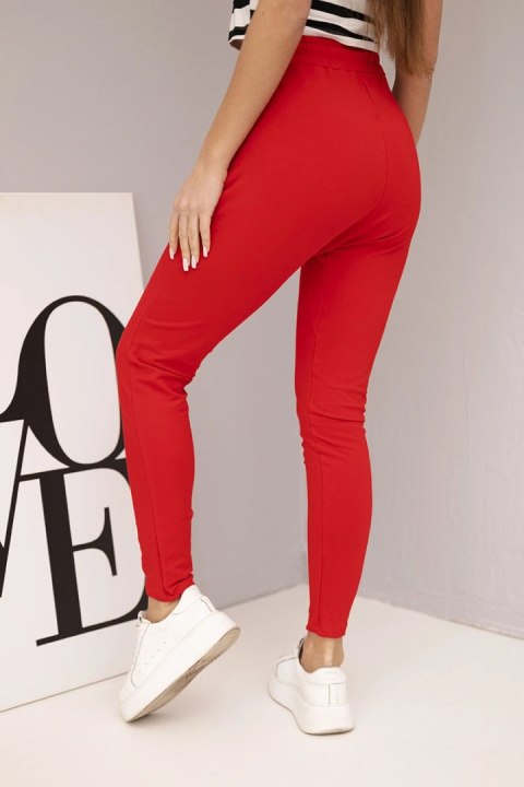 Spodnie damskie dresowe z elastycznym pasem i troczkiem czerwone