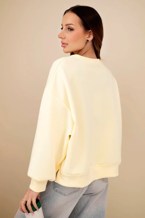 Bluza damska masełkowa z haftem o luźnym kroju żółta