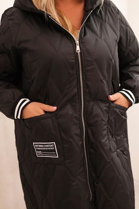Kurtka damska Plus Size pikowana z kapturem i sportowymi mankietami czarna