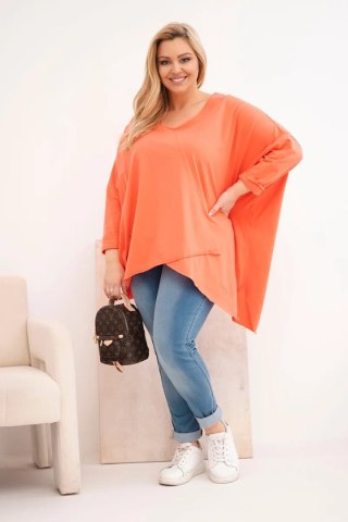 Bluzka damska bawełniana Plus Size z asymetrycznym dołem i dekoltem V morelowa
