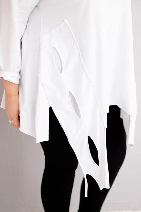 Bluzka damska bawełniana Plus Size z asymetrycznym dołem i wycięciami biała