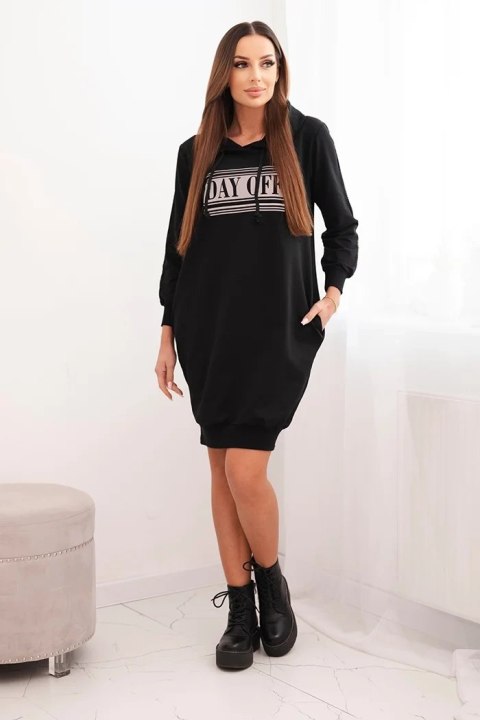 Sukienka z odblaskowym nadrukiem czarny