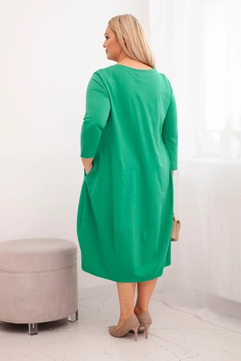 Sukienka damska bawełniana Plus Size z podwijanym rękawem i kieszeniami zielona